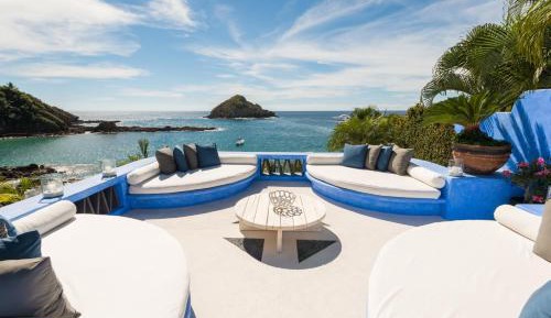Villa with Sea View