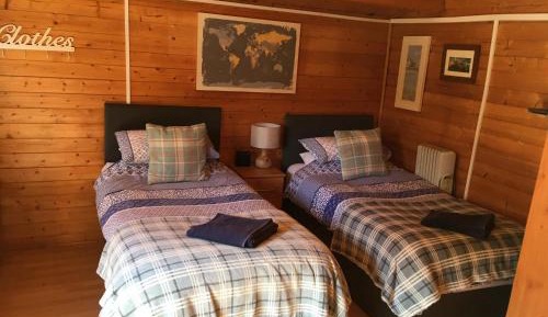 Chalet - Twin Room