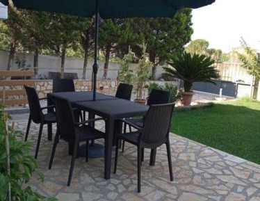 One Bedroom Apartment (2 Adults)