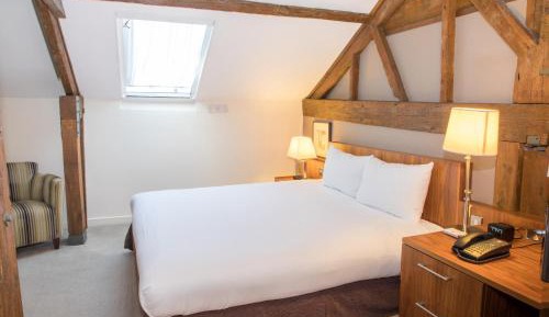 Standard Twin Room - Non-Smoking