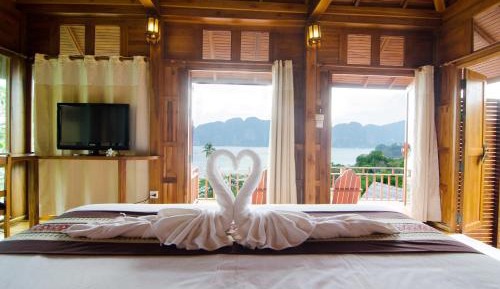 Grand Deluxe Villa with Sea View- Free Transfer to Tonsai Pier