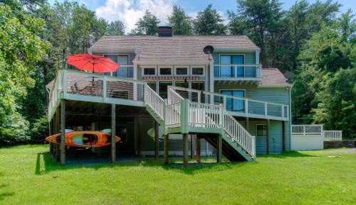 Four bedroom holiday home 