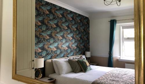 Double or Twin Room with Shower