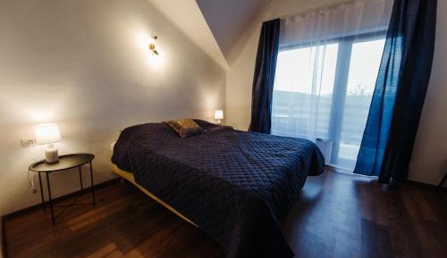 King Room with Mountain View