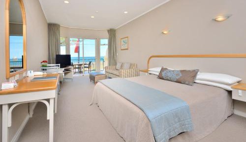 Studio with Sea View