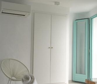 Deluxe Double Room with Balcony and Sea View