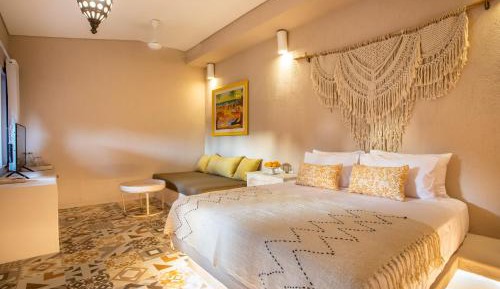 Cozy Room 5
