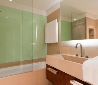 One-Bedroom Apartment with Private Pool 
