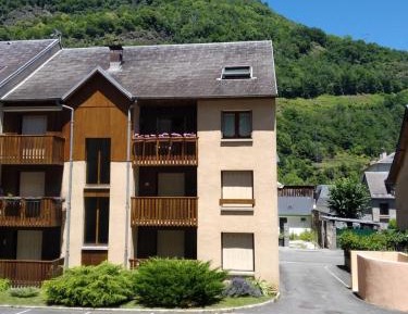 Apartment - Split Level