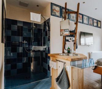Double or Twin Room with Bathroom