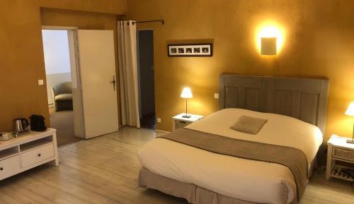 Double Room City View 