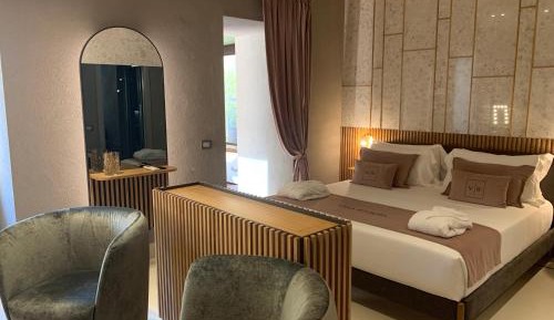 Junior Suite with Spa Bath