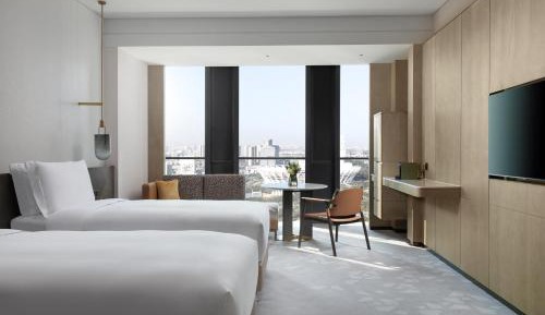 Classic Twin Room Century Lotus View