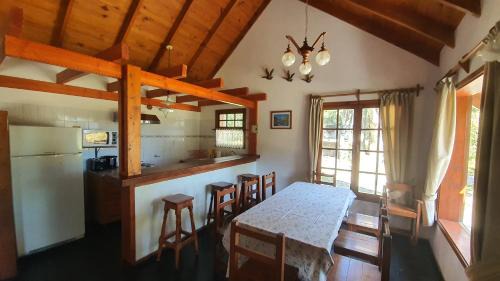 Bungalow (8 Adults)