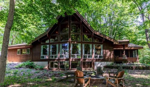 Four bedroom holiday home 