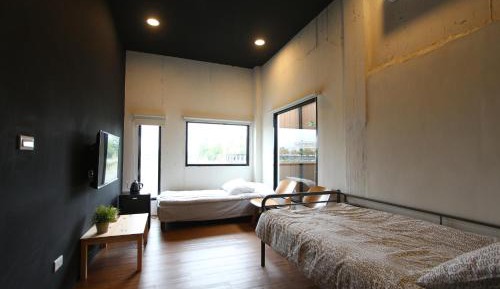 Twin Room with Private Bathroom