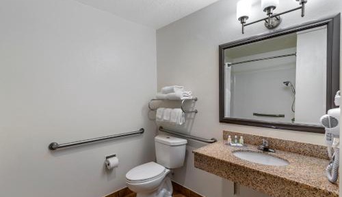 King Room - Accessible/Non-Smoking