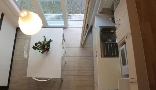 Studio - Split Level