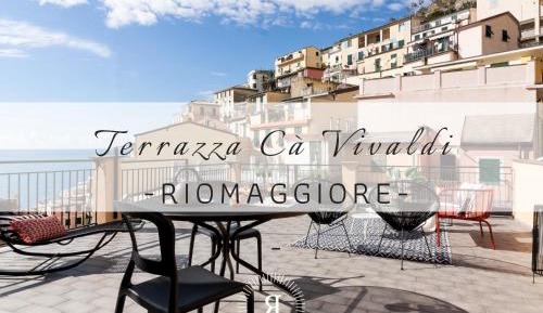 Two-Bedroom Apartment with Terrace - Split Level