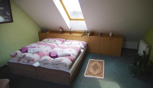 Quadruple Room with Bathroom