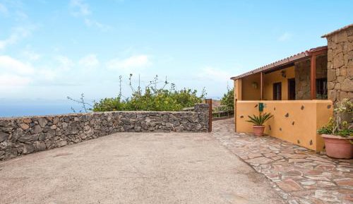 Villa with Sea View