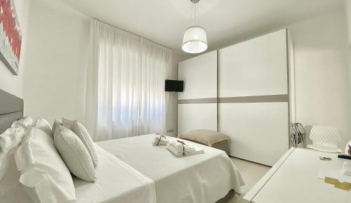 Superior Deluxe Double or Twin Room 