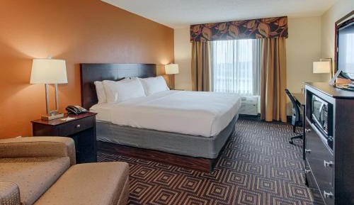 Standard King Room