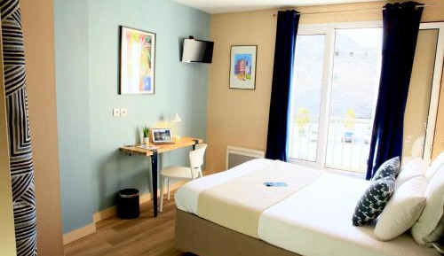 Classic Double Room with Castle View