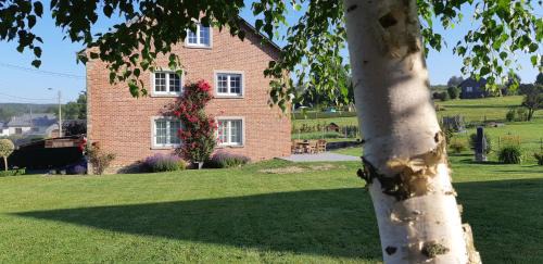 Cottage with Garden View