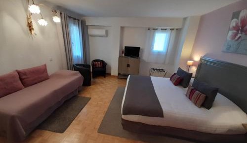 Classic Triple Room