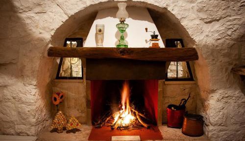 Trullo Two-Bedroom House with Pool View