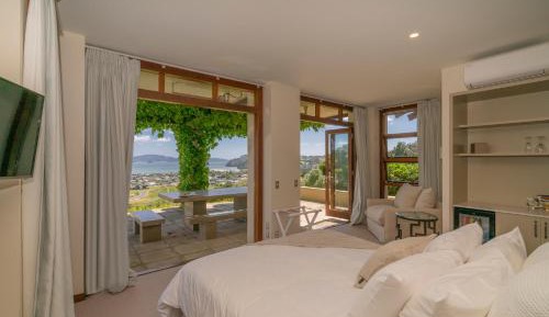 Superior Suite with Sea View