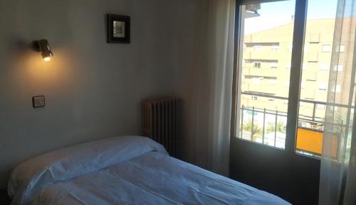 Single Room with Bathroom