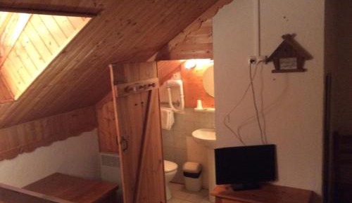 Quadruple Room with Shower