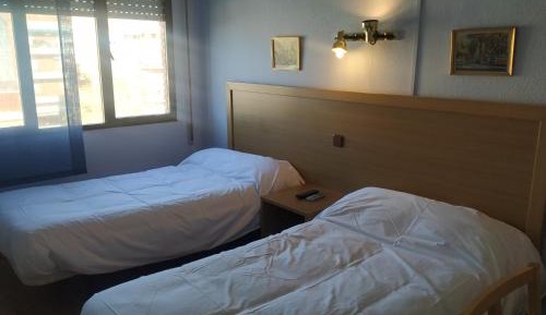 Twin Room with Bathroom