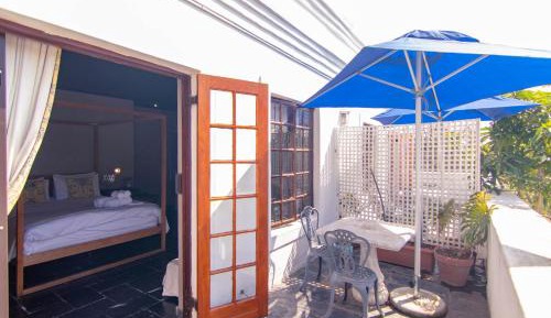 Studio with Garden View