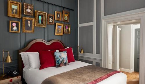 Premium Room
