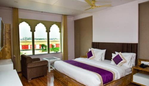 Superior King Room
