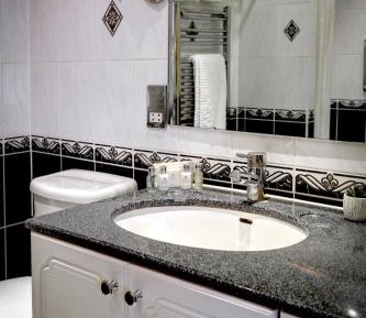 Executive Queen Room