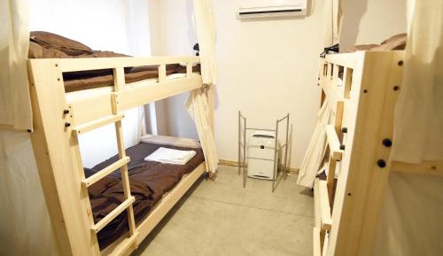 Mixed Dormitory Room