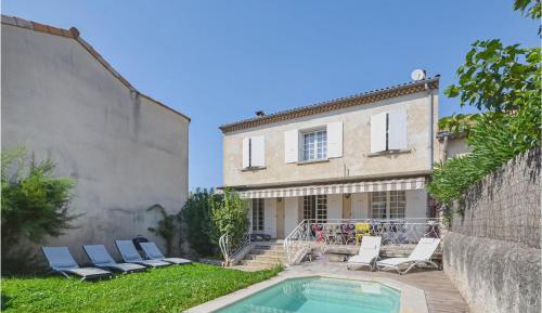 Four-Bedroom Holiday Home