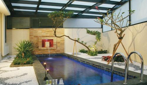 Double Room with Pool View