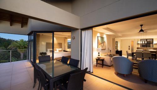 Luxury One Bedroom Suite