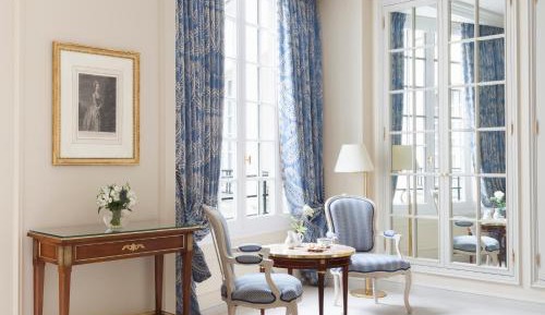 Prestige Room