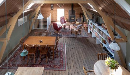 One-Bedroom House
