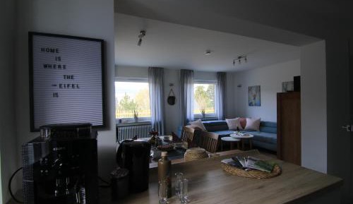 Apartment with Garden View