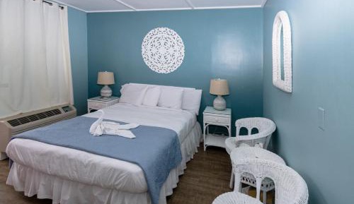 Queen Room