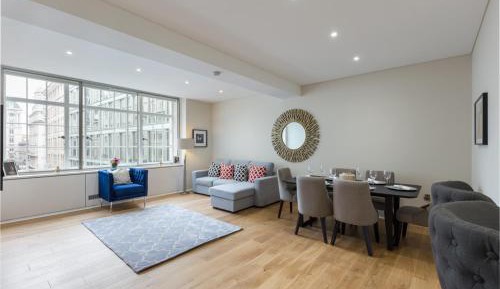 Exclusive Two Bedroom Apartment 
