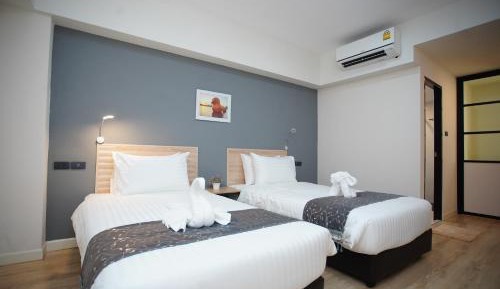 Standard Twin Room