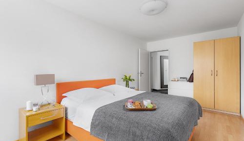 One-Bedroom Apartment (2 Adults)